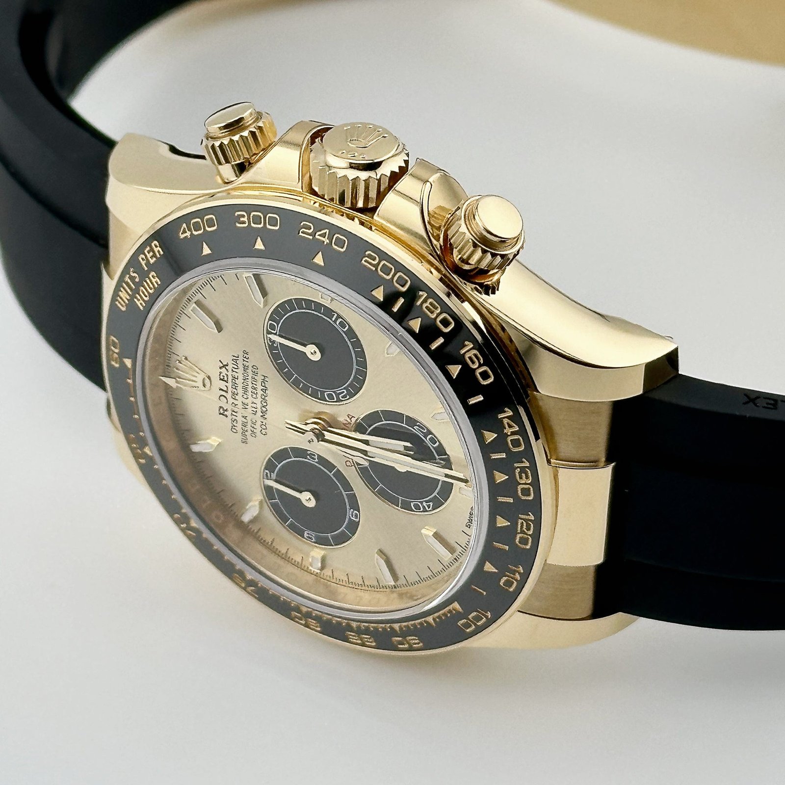 R01ex Daytona 126518LN Yellow Gold Champagne Black Dial (2024)