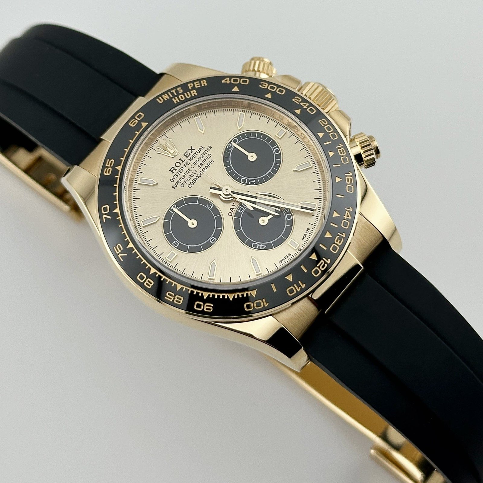 R01ex Daytona 126518LN Yellow Gold Champagne Black Dial (2024)